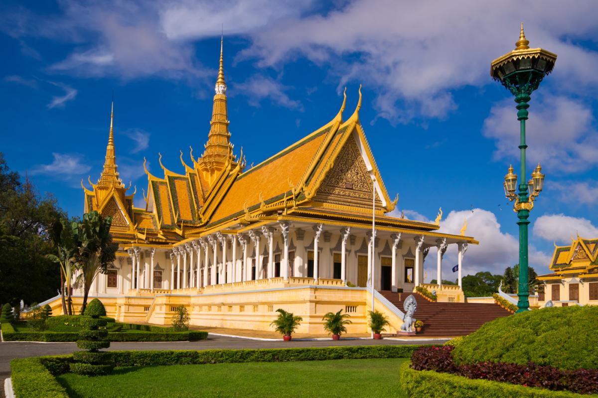 CA04  HÀ NỘI – SIEMREAPN – PHNOMPENH – SÀI GÒN – HÀ NỘI  