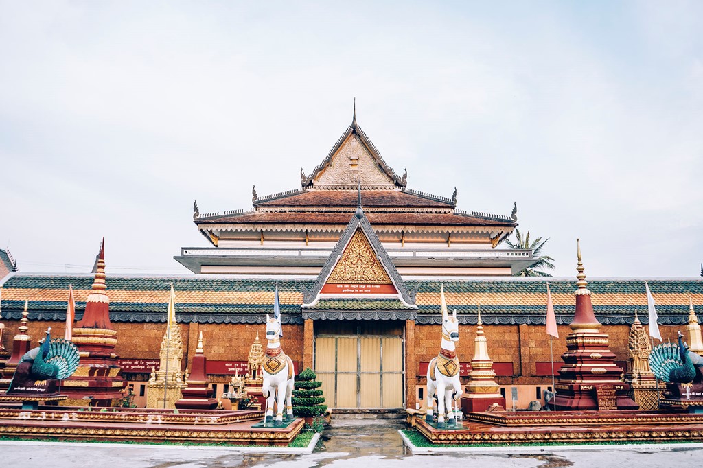 CA02 CAMPUCHIA – CHÙA THÁP LINH THIÊNG – KỲ QUAN ANGKOR SIÊM RIỆP – PHNOM PENH  