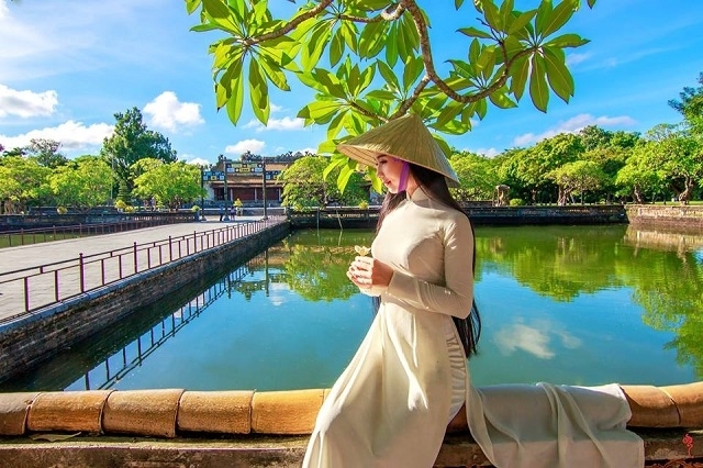 ĐN-HN16 : HN- HUẾ - ĐÀ NẴNG - HỘI AN - HN  